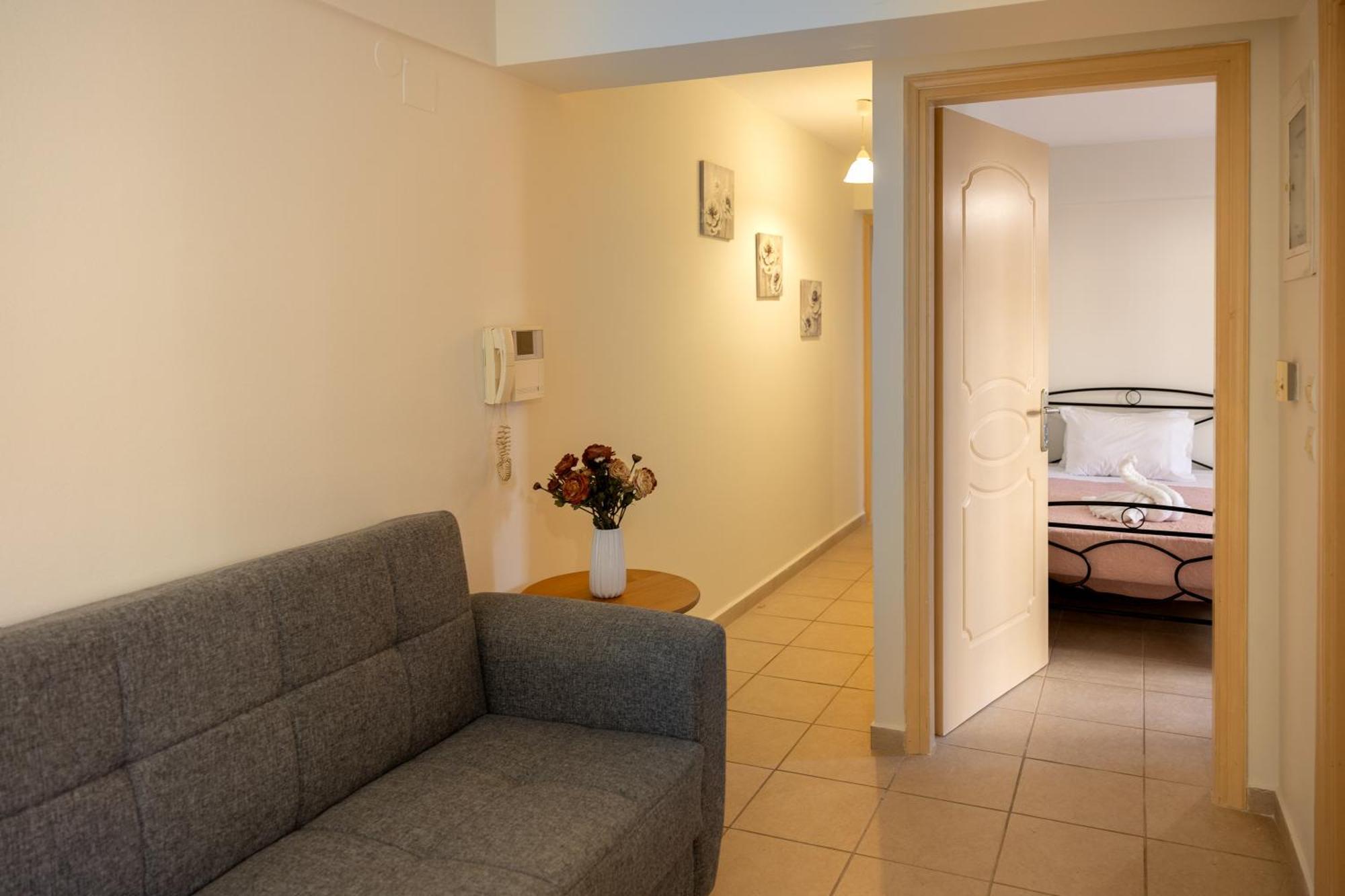 Pavlos Apartments Argostoli  Exterior foto